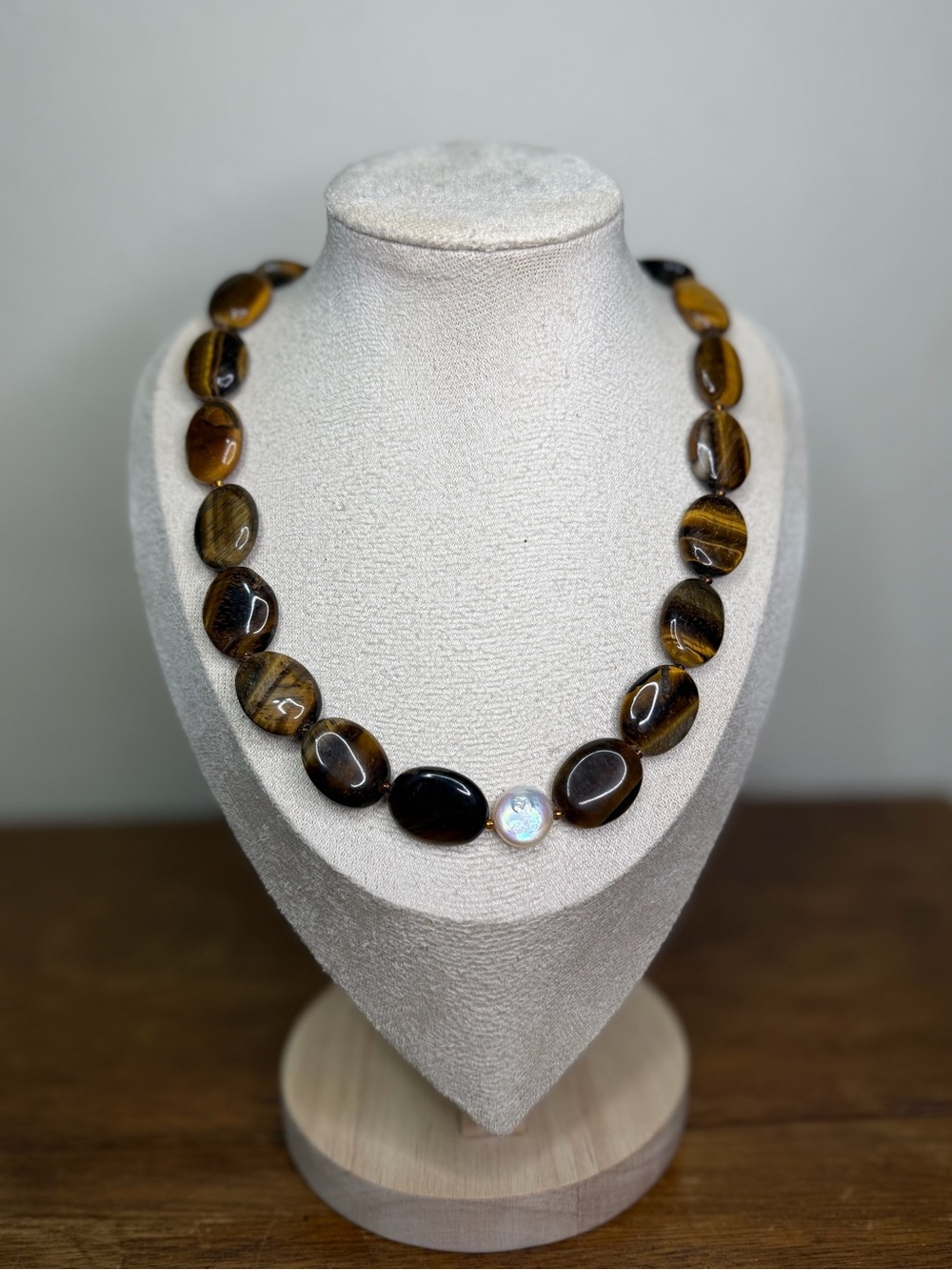 ARTISAN Chunky Tiger's Eye Beaded Necklace with Coin Pearl Accent